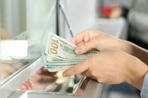 حذف «دلار توافقی» تکذیب شد؛ نرخ‌ تالار اول و دوم روزانه اعلام می‌شود